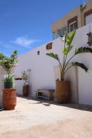 Riad Zawya Art Riad & Creative Stay in Tamraght - B&B Tamraght Ouzdar