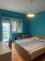 Central spacious apartment with free parking - B&B Skopje