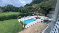 Villa Baloo with pool and hot tub - B&B Aubange