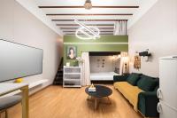 Shanghai Hills & Zinn Happy Family Bnb Near Line1&14 South Huangpi Rd Mid Huaihai Rd - B&B Shanghai