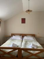 Tweepersoonskamer met 2 Aparte Bedden