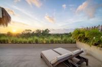 Casa Matahari 2BR Jungle Escape With Sunset Rooftop Views - Ferienwohnung Uluwatu