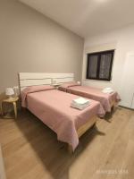 Doppel- oder Zweibettzimmer