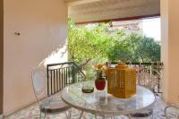 Lovely 60sqm house with garden!! - B&B Athens