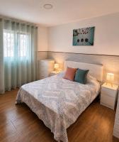 Costacabana Beach Apartment 2 Bedrooms 5 Min walk to Beach - Chambres d'hôtes El Alquián