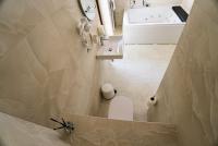 Deluxe Suite mit Whirlpool-Badewanne