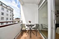 TOTU HOME Abrahama City Apartment with Balcony - Ferienwohnung Gdingen