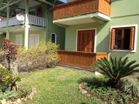 Apartment with Garden View