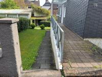 Moderne Top-Wohnung Zentral, nahe Kinderklinik mit Parkplatz - Ferienwohnung Siegen