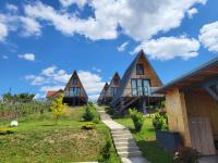 CAVO VILLAGE- Cabins Rental Băile 1 Mai - Bed and Breakfast Rontău