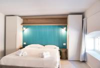 Bezzecca 9 – Design Loft Steps from the Lake - B&B Lecco