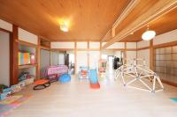 130 m2 6 beds, kids room & kitchen, bathroom, brand new private single unit! - B&B Satte