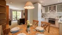 Post Knott Cottage At Windermere Marina Village - B&B Bowness-on-Windermere