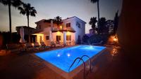 Villa Isabella - 3-Bedroom - Sleeps 8 - 6 Beds - Private Pool - Coral Bay - B&B Pégeia