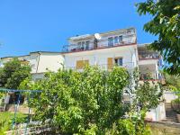 JOSKO GORE Apartment with balcony and sea view - B&B Crikvenica