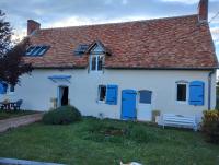 Séjour en famille chez l'habitant dans longère, 2 chambres double avec berceau et possibilité lit pliant 1 personne, relais motard - B&B Marigné-Laillé