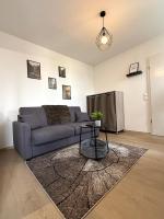 Design & Connecté : Studio Neuf au Pied de la Gare - Ferienwohnung Dreux