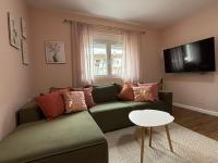 Sunday House Berat by Xhoi - B&B Berat