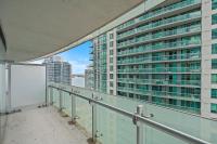 1 Bedroom Condo CN Tower View Balcony in Downtown Toronto - Chambres d'hôtes Toronto