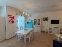 Blue Holiday Apartment - Ferienwohnung Otranto
