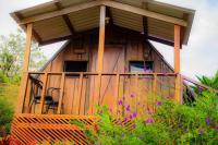 Bungalow with Garden View
