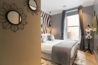 Luxe 1-Bed Covent Garden Apt - AC - Sleeps 4 - B&B London