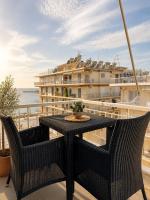 Panoramic Sea and Mountain View Studio - Short Walk to the Beach - Ferienwohnung Kalamata