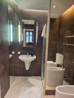 Paris Chic Studio by Avenue Montaigne - Chambres d'hôtes Paris
