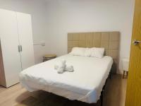 Cerca del ferry y bus, Parking frente a casa - Bed and Breakfast Algeciras