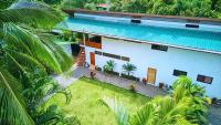 Beachfront Studio - King Bed - Fast WiFi - AC - B&B Cocles