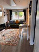 The Lazy Fox, Shrewsbury - Bed and Breakfast Shrewsbury