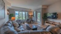 Pinnacle Pointe Resort By YLW Vacation Rentals - Bed and Breakfast Kelowna