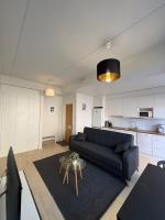 Modern City Apartment - One Bedroom - B&B Vantaa