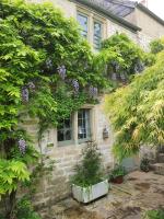 Lamb Cottage Bed and Breakfast - B&B Box