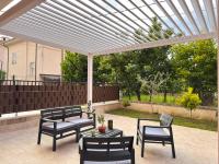 Assisi valley - Modern Apartment with Covered Parking - B&B Bastia umbra