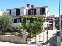 Apartment Marijana - B&B Parenzo