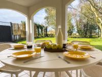 CINTHA Casa para 8 junto al Golf de Luarca - B&B Luarca