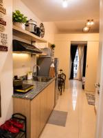 Lovely 1BR Condo @ SM Southmall w/ Netflix & High Speed WIFI - Bed and Breakfast Manilla