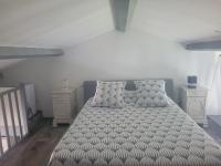 Cocon familial très calme parking privé - Bed and Breakfast Pomérols