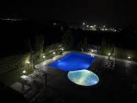 Rainbow 2BR Apartment Home2Host - Bed and Breakfast Chernomorets
