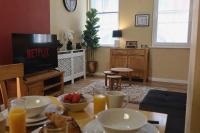 Newcastle City Centre 2 Bedroom Apartment in Friar House - Chambres d'hôtes Newcastle-upon-Tyne