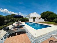 Villa El Dorado - B&B Estepona