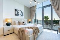 Stylish Studio with Sea Views and Direct Access to the Pool from Balcony, The Anwa By Omniyat, Dubai Maritime City by Deluxe Holiday Homes - B&B Dubai