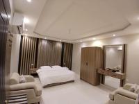 شقة راقية بغرفة نوم ودورة مياه في حي الحمدانية j8 - B&B Jedda