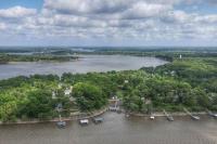 Lakefront Retreat | Hot Tub, Pool & Boat Dock - B&B Grove