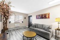 1BR Apartment with Kitchen on Morganford - B&B St Louis