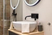 Winter Haven Modern Retreat in Central Bratislava - Ferienwohnung Bratislava