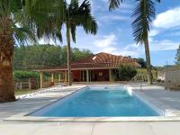 Chacara com Piscina e Churrasqueira em Lagoinha - B&B Lagoinha