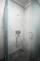 URBAN STAY APARTAMENTS ILOV with private parking - Chambres d'hôtes Kavadartsi