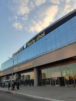 Квартира Район Нового вокзала - Chambres d'hôtes Astana